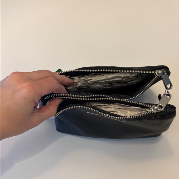 NWT French Connection Lara pebble double slim pouches wristlet - Picture 6 of 11